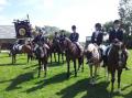 Ponyleden van Morraruters hebben zich geplaatst