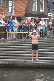 Klik hier om terug te keren
