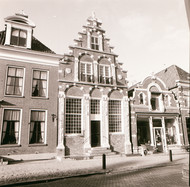 Klik hier om terug te keren