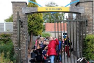 Klik hier om terug te keren