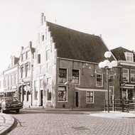 Klik hier om terug te keren