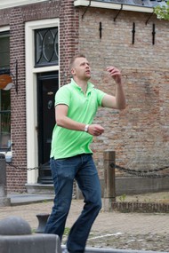 Klik hier om terug te keren