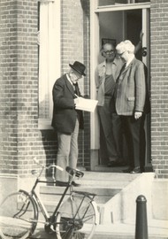 Klik hier om terug te keren