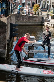 Klik hier om terug te keren