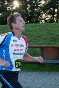 Klik hier om terug te keren