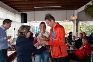 Klik hier om terug te keren