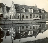 Klik hier om terug te keren