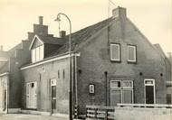 Klik hier om terug te keren
