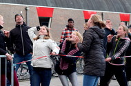 Klik hier om terug te keren