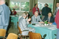 Klik hier om terug te keren