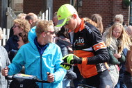 Klik hier om terug te keren