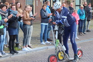 Klik hier om terug te keren