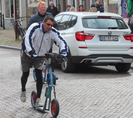 Klik hier om terug te keren