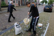 Klik hier om terug te keren