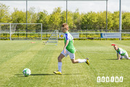 Klik hier om terug te keren