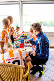 Klik hier om terug te keren
