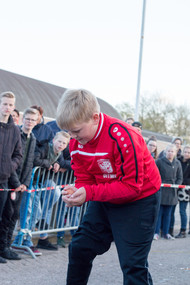 Klik hier om terug te keren