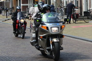 Klik hier om terug te keren