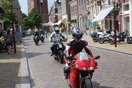 Klik hier om terug te keren