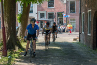 Klik hier om terug te keren