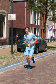 Klik hier om terug te keren