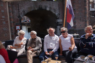 Klik hier om terug te keren