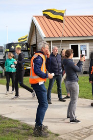 Klik hier om terug te keren