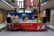 Klik hier om terug te keren