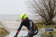 Klik hier om terug te keren