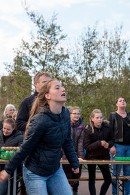 Klik hier om terug te keren
