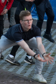 Klik hier om terug te keren