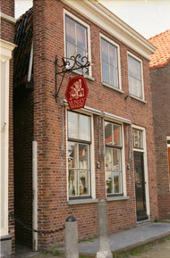 Klik hier om terug te keren