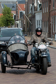 Klik hier om terug te keren