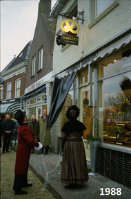 Klik hier om terug te keren