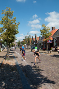 Klik hier om terug te keren