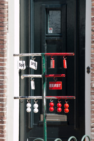 Klik hier om terug te keren