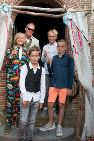 Klik hier om terug te keren