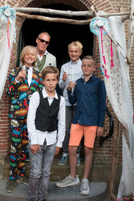 Klik hier om terug te keren