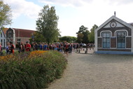 Klik hier om terug te keren