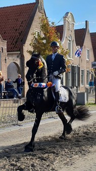 Klik hier om terug te keren