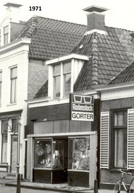Klik hier om terug te keren