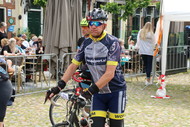 Klik hier om terug te keren