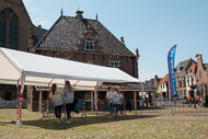 Klik hier om terug te keren