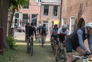 Klik hier om terug te keren