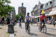 Klik hier om terug te keren