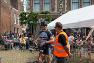 Klik hier om terug te keren