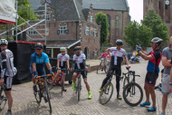 Klik hier om terug te keren