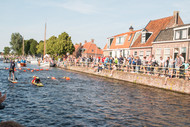 Klik hier om terug te keren