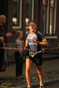 Klik hier om terug te keren