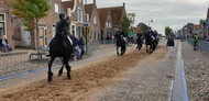 Klik hier om terug te keren